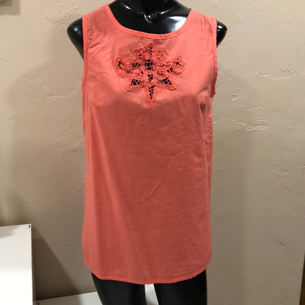 Banana Republic woman’s sleeveless XS coral color summer top